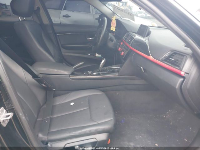 2017 BMW 320I WBA8E1G55HNU15032 Photo 4