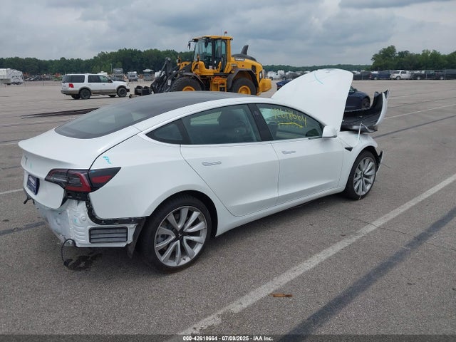 5YJ3E1EA7LF793065 Tesla MODEL 3