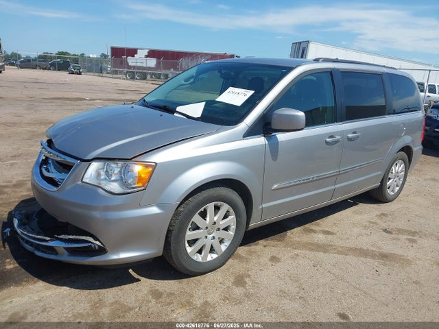 Chrysler 2016 2016 2C4RC1BG0GR294868 Image 2