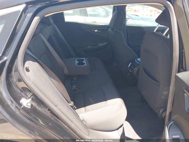 1G1ZD5ST3PF233967 Chevrolet lfv