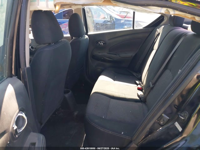 3N1CN7AP6JL811005 Nissan 2018