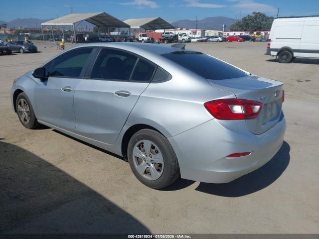 2018 CHEVROLET CRUZE 1G1BC5SM6J7182575 Photo 2
