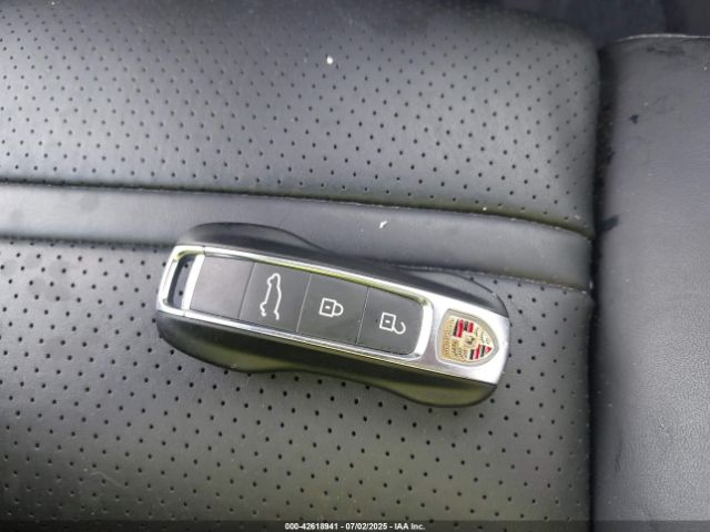 2019 PORSCHE CAYENNE WP1AB2AY4KDA63823 Photo 10