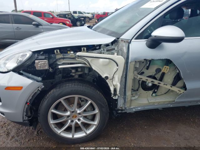 2019 PORSCHE CAYENNE WP1AB2AY4KDA63823 Photo 5