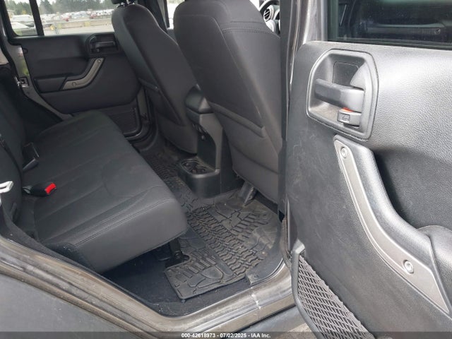 1C4BJWDG4JL932122 Jeep 2018