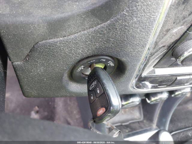 2011 CHRYSLER 200 1C3BC1FB5BN607021 Photo 10