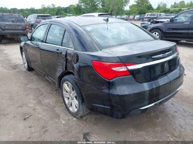 2011 CHRYSLER 200 1C3BC1FB5BN607021 Photo 2