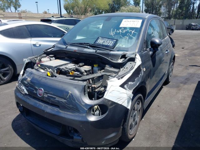 2017 FIAT 500E 3C3CFFGE4HT580002 Photo 1