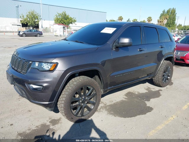 1C4RJEAG6HC788886 Jeep 2017
