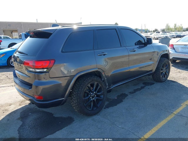 1C4RJEAG6HC788886 Jeep 2017