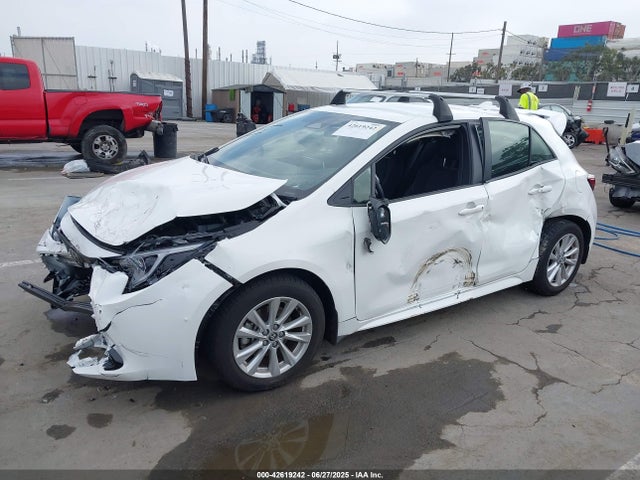 JTND4MBE0R3229615 Toyota COROLLA SE