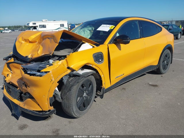 Ford Mustang Mach-E 2022 3FMTK2SU0NMA49749 Image 2