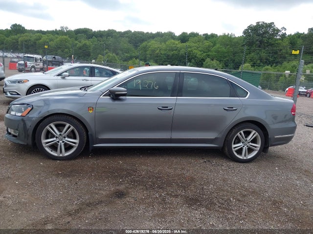 Volkswagen Passat 2015 1VWCV7A31FC086648 Image 14