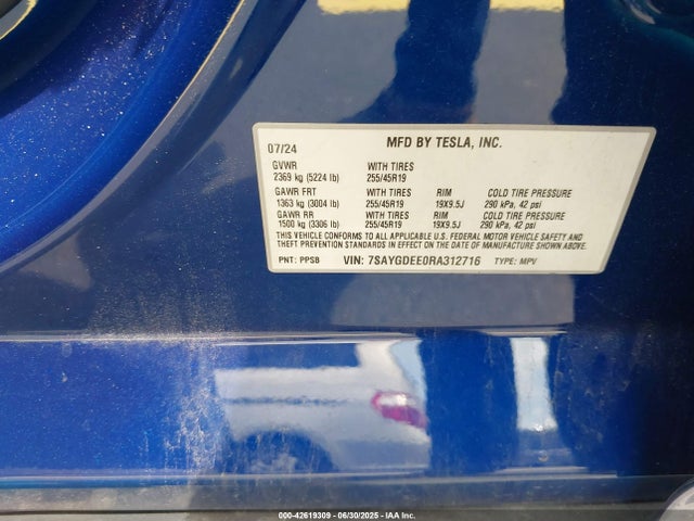2024 TESLA MODEL Y 7SAYGDEE0RA312716 Photo 8