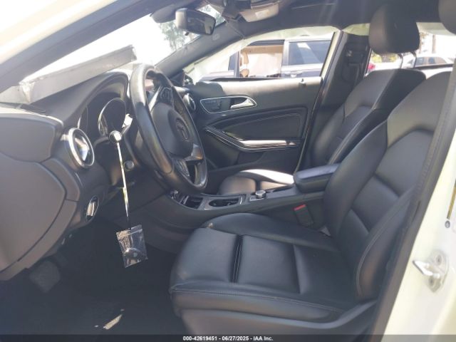 2017 MERCEDES-BENZ GLA 250 WDCTG4EB0HJ288595 Photo 4
