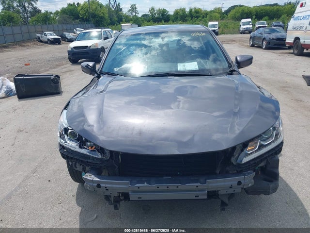 1HGCR2F35HA075185 Honda k24w1