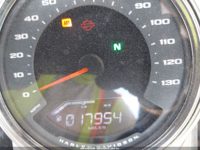 2018 HARLEY-DAVIDSON FLFB 1HD1YFJ13JC021060 Photo 6