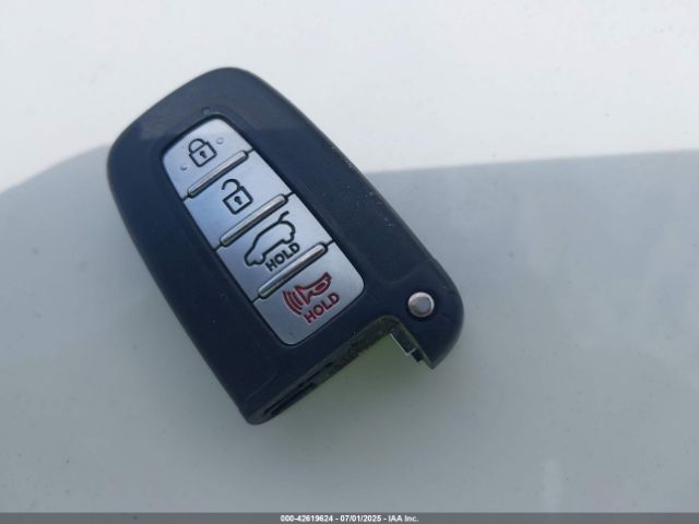 2016 HYUNDAI VELOSTER KMHTC6AE8GU302247 Photo 10