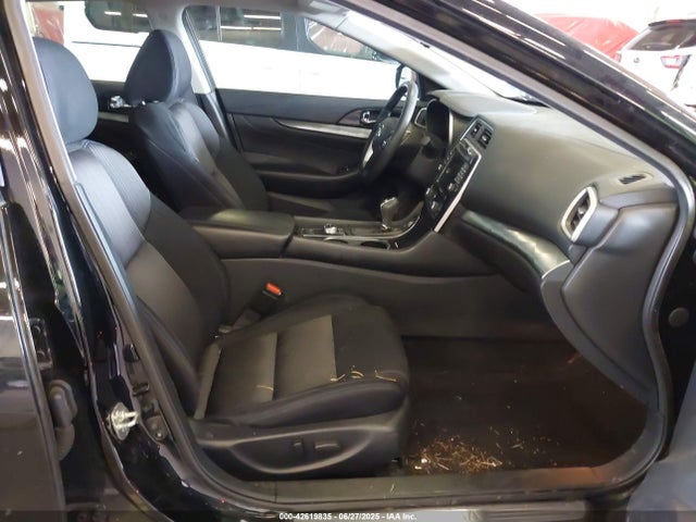 Nissan 2019 2019 1N4AA6AV5KC384296 Image 5