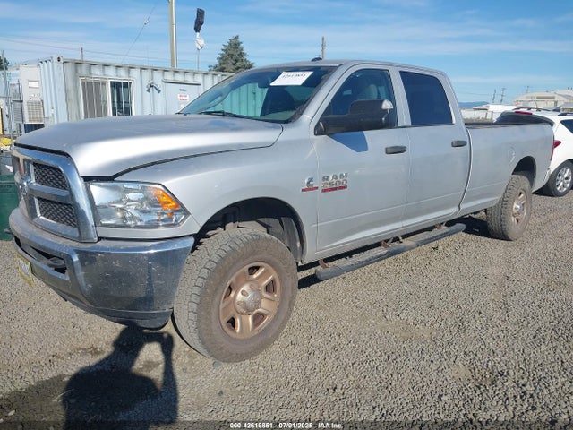 3C6UR5HL4JG125803 RAM 2500