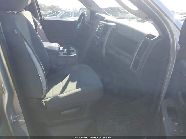 3C6UR5HL4JG125803 RAM 2500