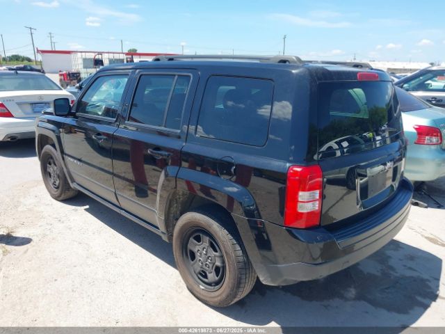 1C4NJPBB8FD418933 Jeep Patriot