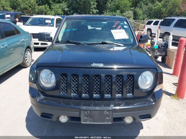 1C4NJPBB8FD418933 Jeep Patriot