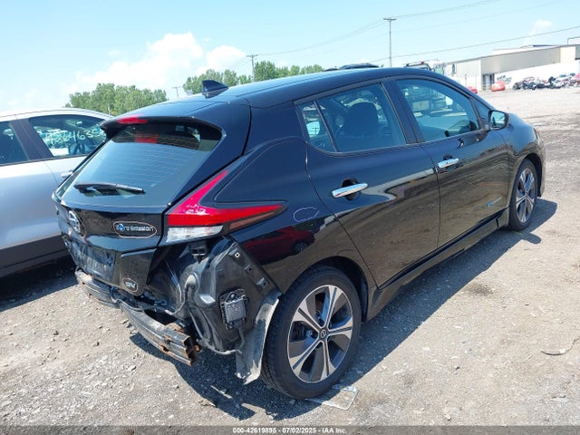 1N4AZ1CP2JC313730 Nissan 2018