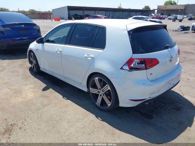 WVWUF7AU5GW079988 Volkswagen 2016