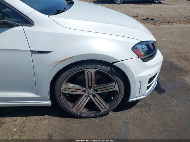 WVWUF7AU5GW079988 Volkswagen 2016