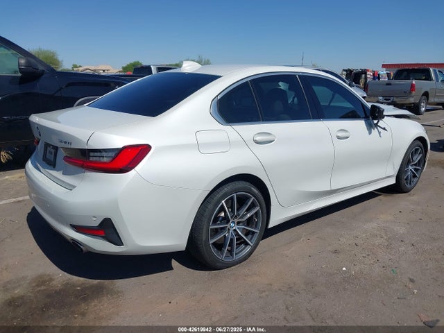 3MW5R1J02M8B74306 BMW 330I