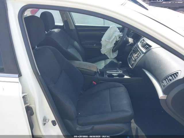 1N4AL3AP7GC242839 Nissan 2016