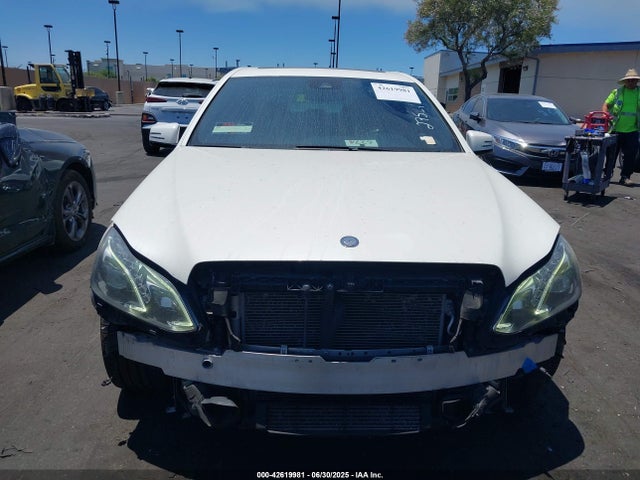 WDDHF9BBXEA784831 Mercedes-Benz 2014