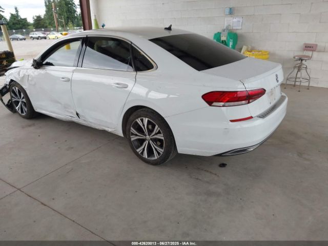 2021 VOLKSWAGEN PASSAT 1VWSA7A33MC009641 Photo 2