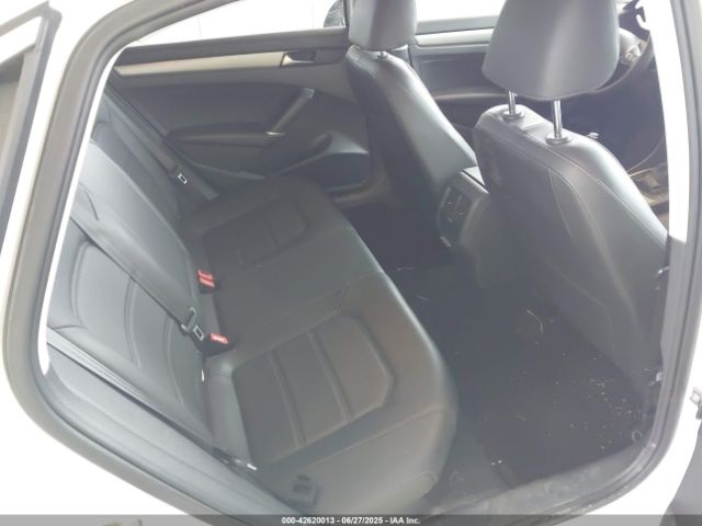2021 VOLKSWAGEN PASSAT 1VWSA7A33MC009641 Photo 7