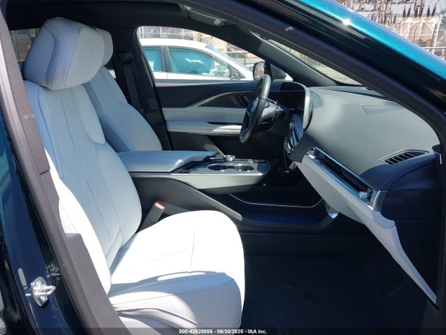 2024 CADILLAC LYRIQ 1GYKPPRK7RZ138820 Photo 4