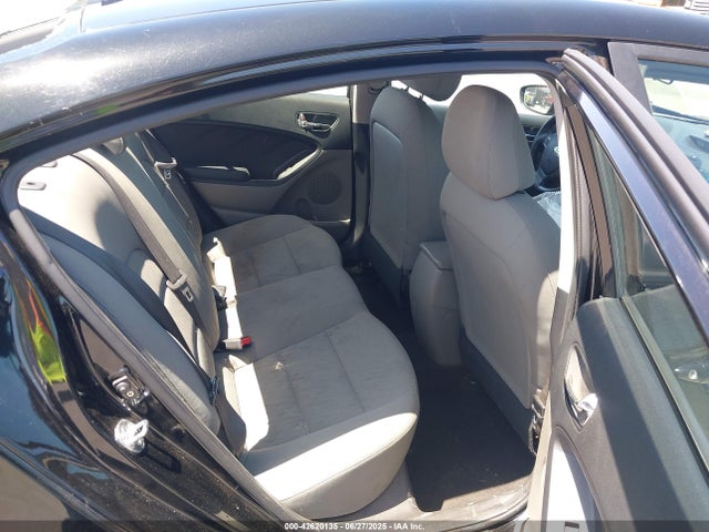 KNAFK4A61F5379050 KIA dohc mpi nu