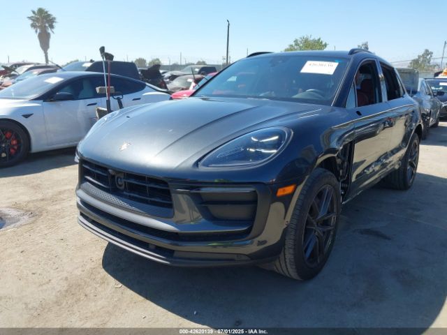 2023 PORSCHE MACAN WP1AA2A54PLB14632 Photo 1