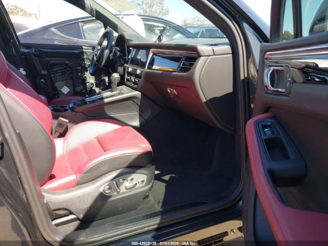 2023 PORSCHE MACAN WP1AA2A54PLB14632 Photo 4