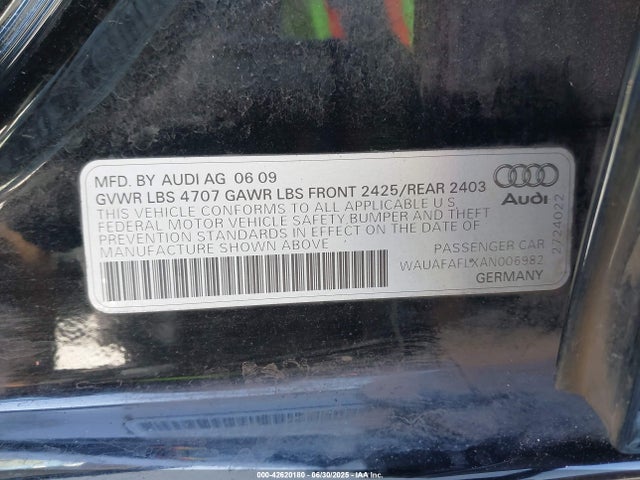 2010 AUDI A4 WAUAFAFLXAN006982 Photo 8