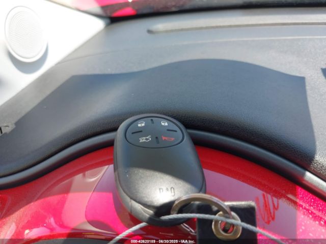 2024 FIAT 500E ZFAFFAA49RX205926 Photo 10