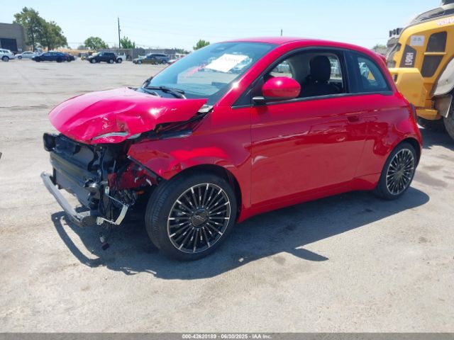 2024 FIAT 500E ZFAFFAA49RX205926 Photo 1