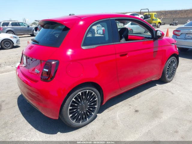 2024 FIAT 500E ZFAFFAA49RX205926 Photo 3