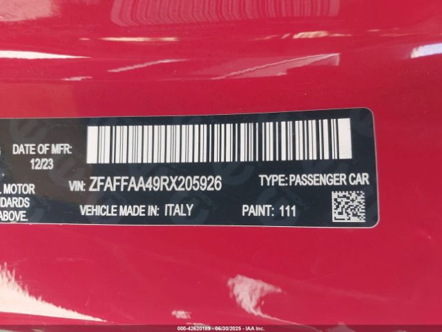 2024 FIAT 500E ZFAFFAA49RX205926 Photo 8