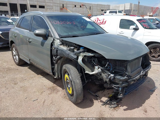 2022 AUDI Q3 WA1EECF39N1078993 Photo 0