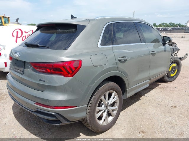 2022 AUDI Q3 WA1EECF39N1078993 Photo 3
