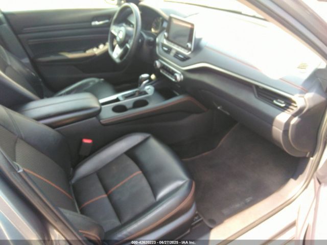 1N4AL4CV6LC143635 Nissan 2020