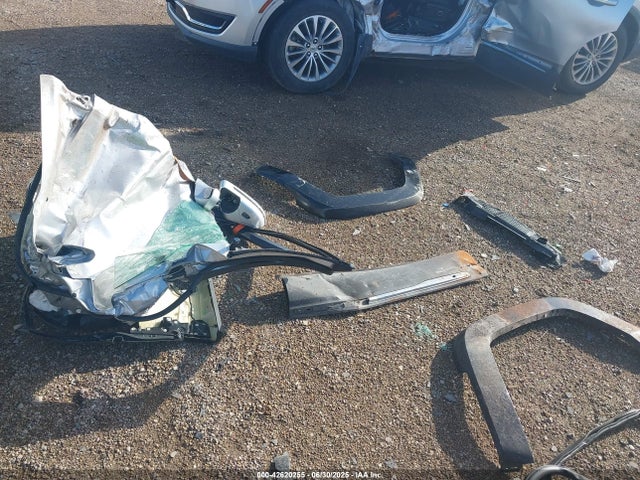 Lincoln MKX 2016 2LMTJ6KR7GBL27996 Image 12