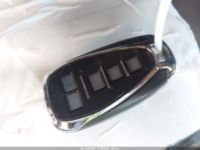 2016 CHEVROLET CAMARO 1G1FB1RS2G0175688 Photo 10