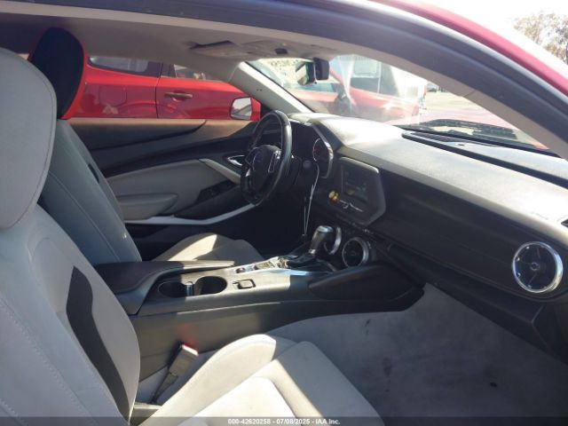 2016 CHEVROLET CAMARO 1G1FB1RS2G0175688 Photo 4